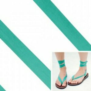 SSEKO DESIGNS Teal Ribbon